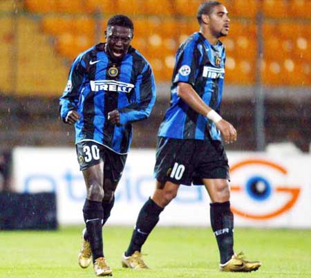  那不勒斯狂攻无果主场憾平莱切  