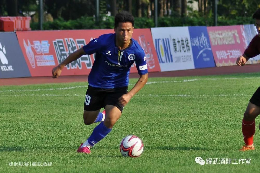  阿斯顿维拉定位球制胜，主场力擒布伦特福德